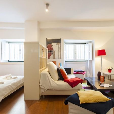 Joivy Inviting Studio Near Green Street Lisboa Exteriör bild