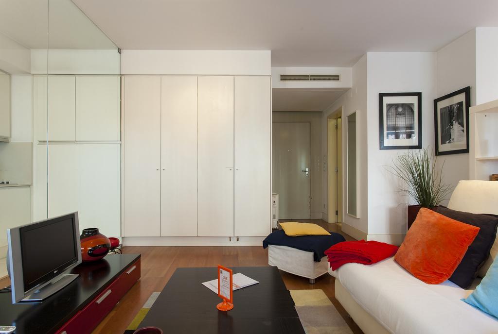Joivy Inviting Studio Near Green Street Lisboa Exteriör bild